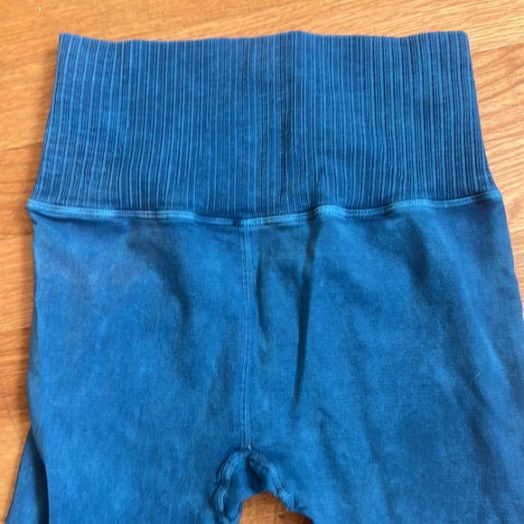 Free People Good Karma Cut-Out Design NWOT - Picture 6 of 9